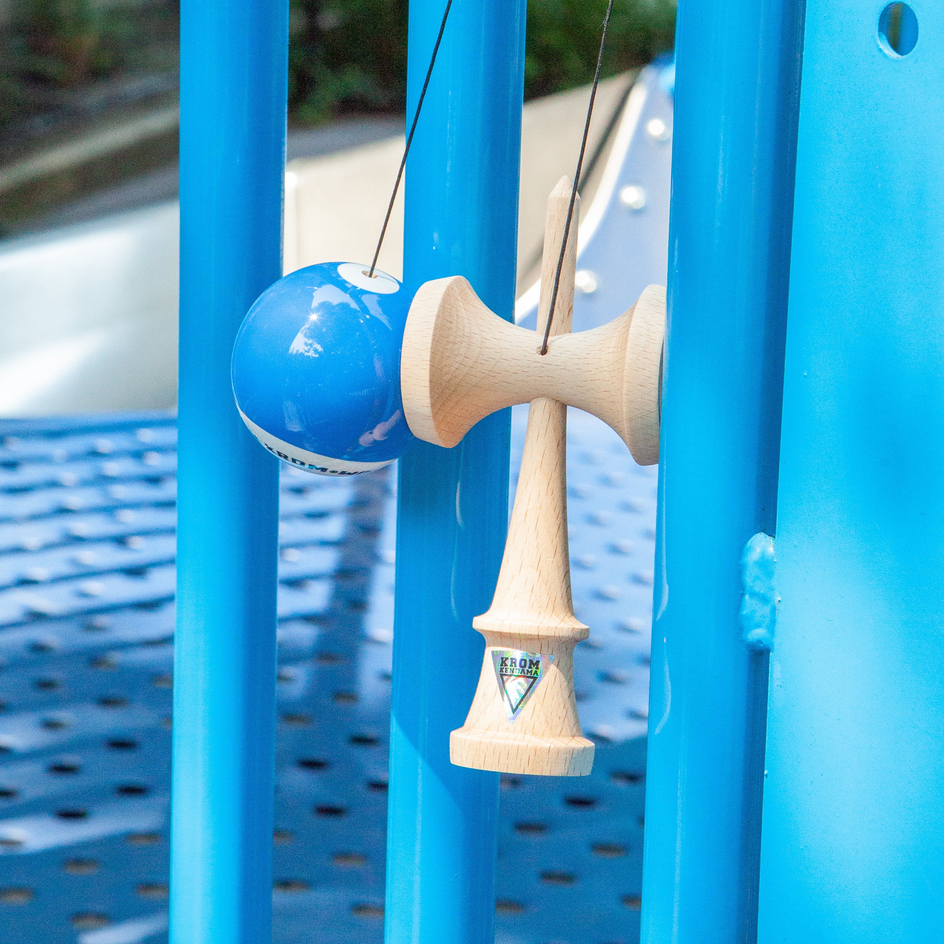POP LOL DARK BLUE - Image 4