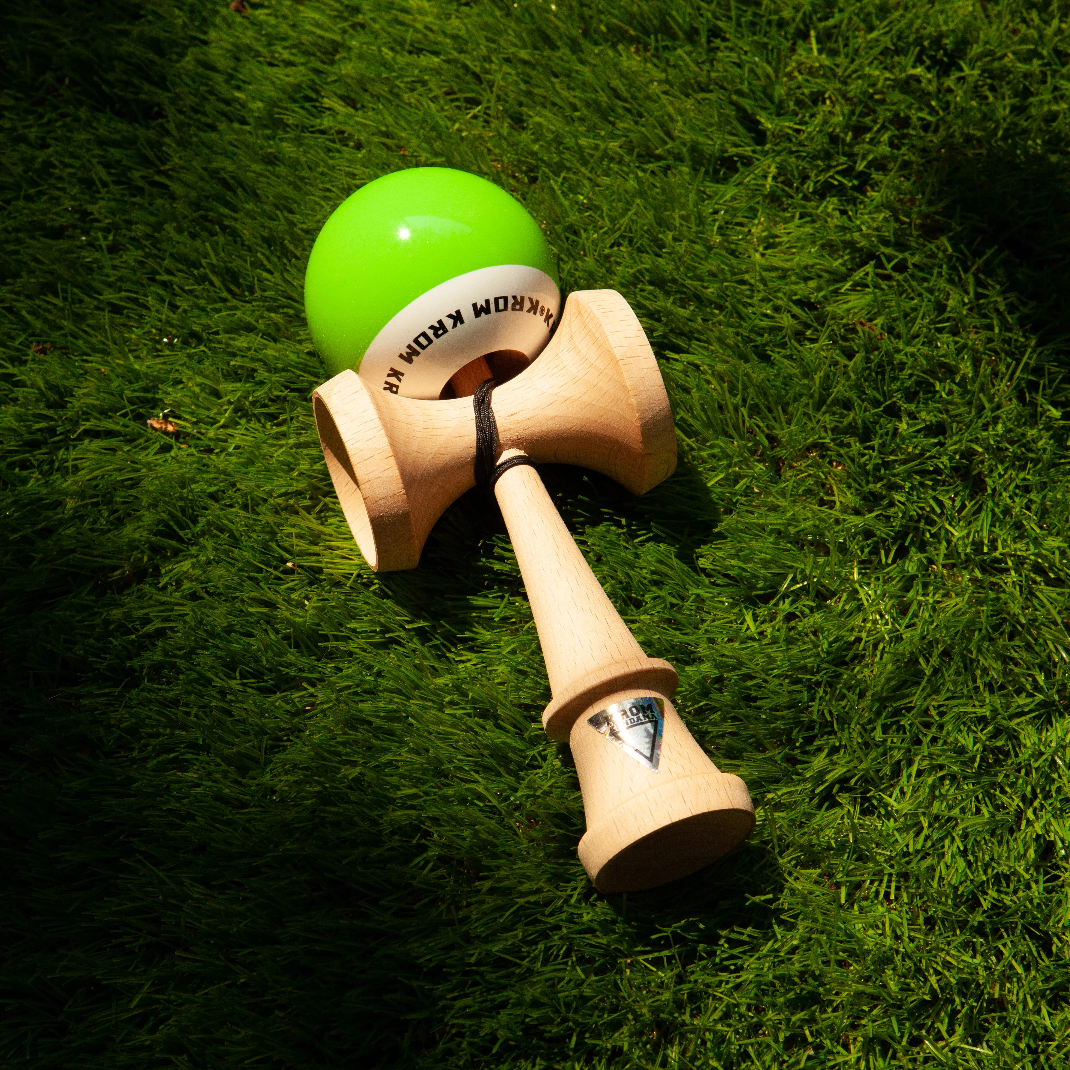 POP LOL LIME GREEN - Image 6