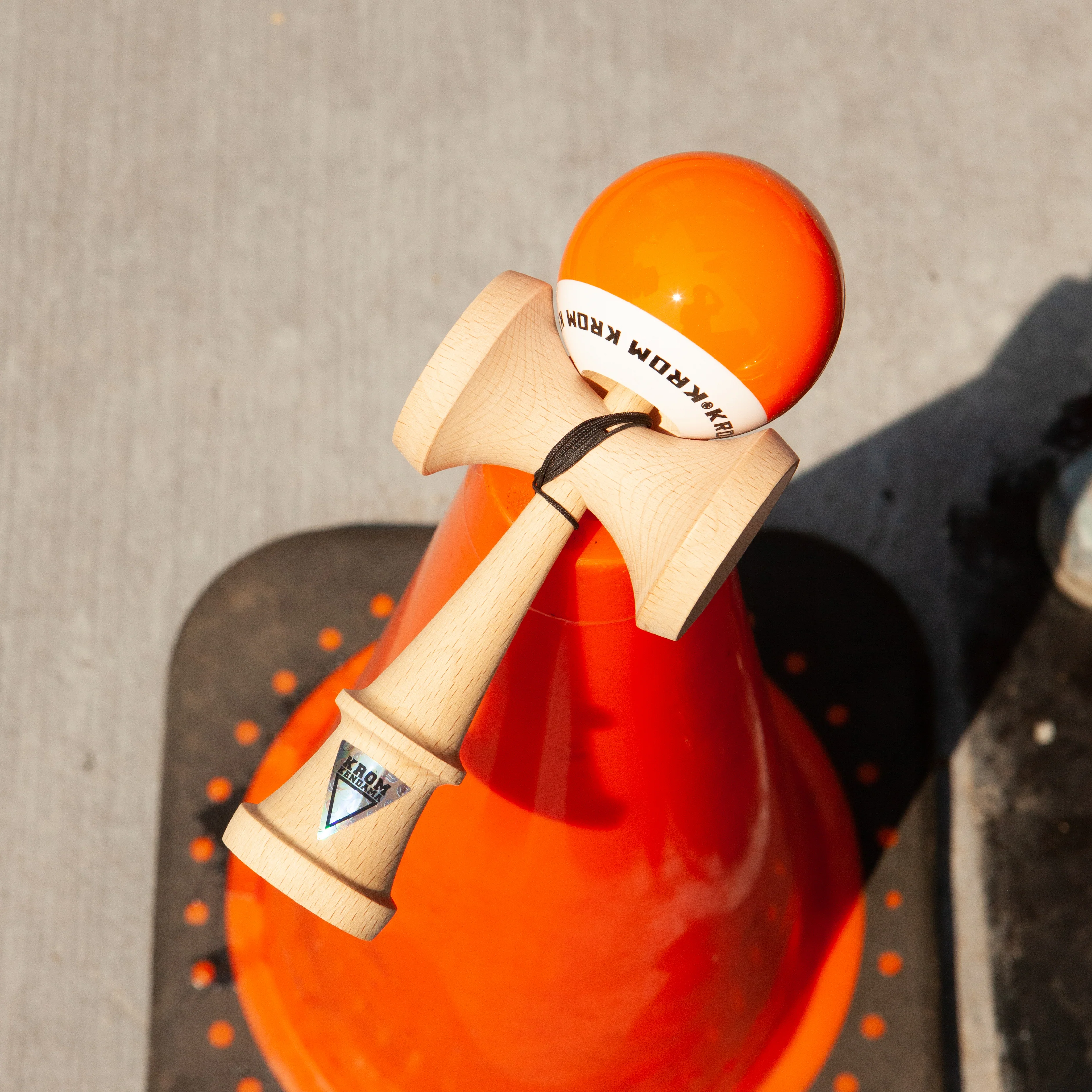 POP LOL ORANGE - Image 7